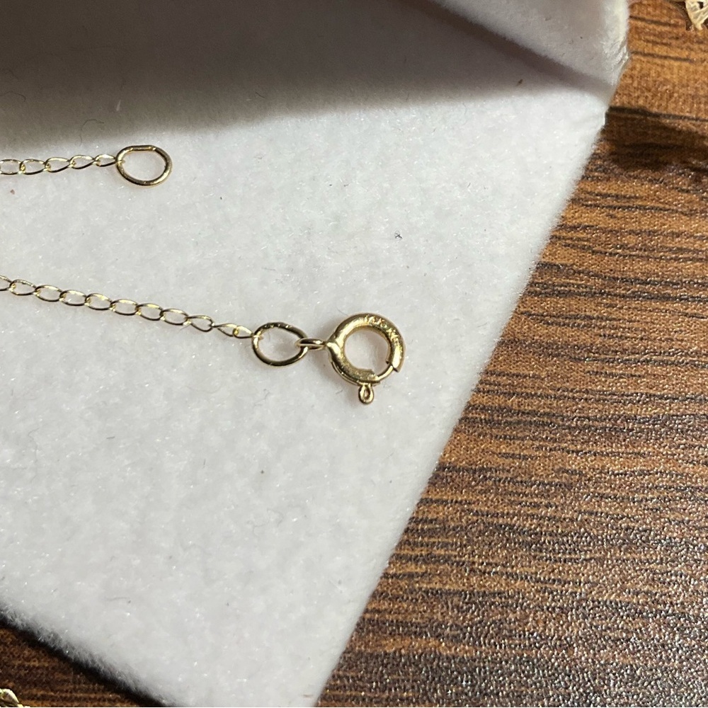 14k Gold Dainty Topaz Necklace NWT - Picture 9 of 12
